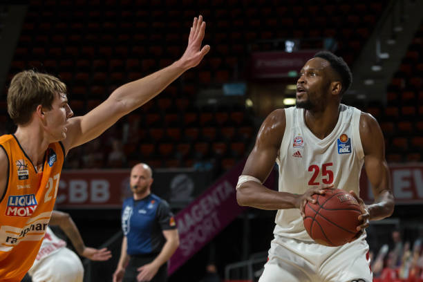 而进攻端的 而进攻端的