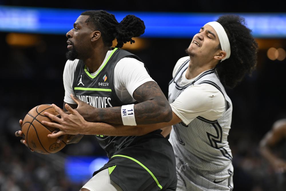 队伍能稳居 队伍能稳居