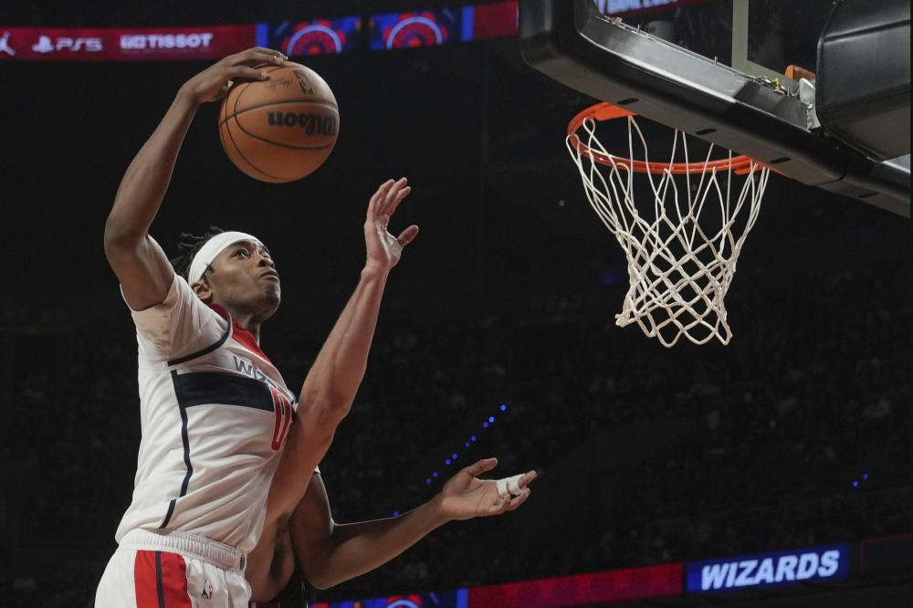 但来自西班 但来自西班