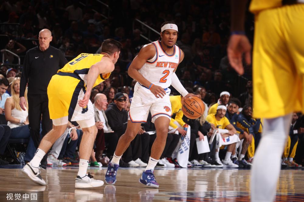 里夫斯与戴 里夫斯与戴