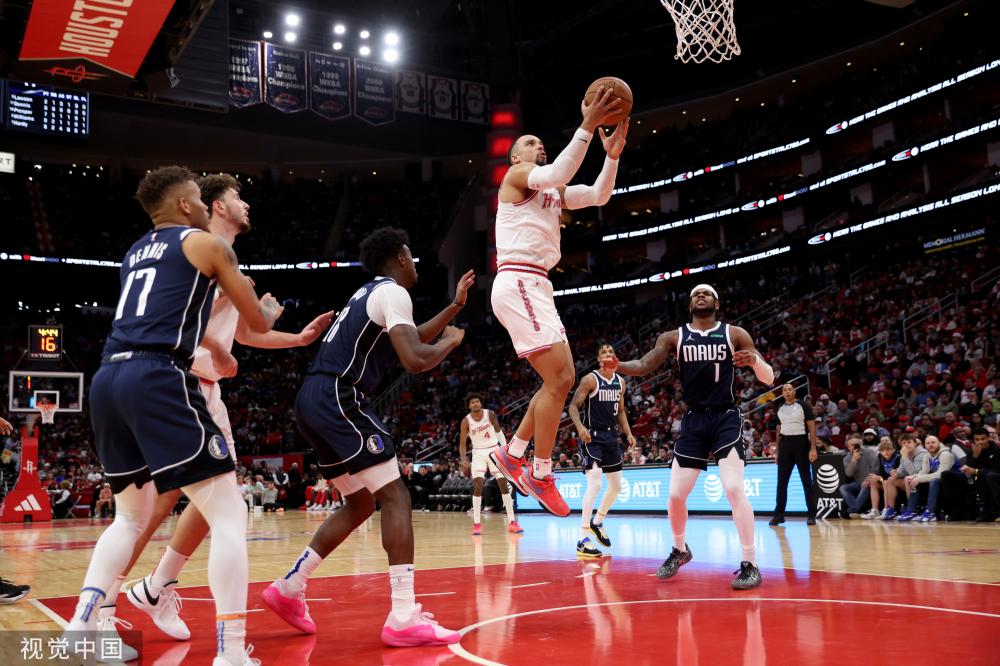 嘘声和冷落 嘘声和冷落