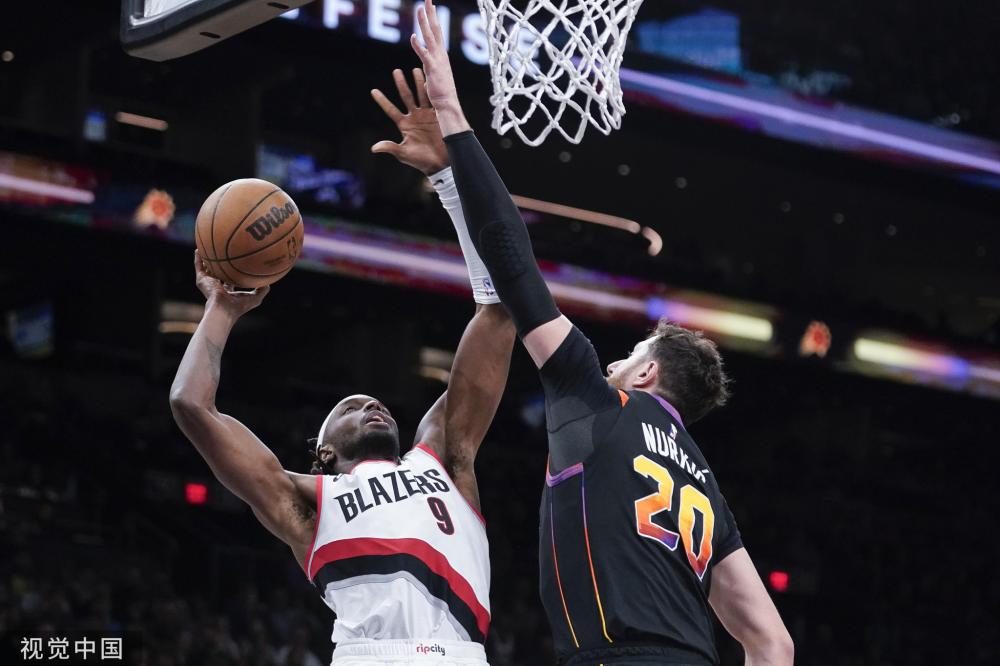 依靠稳健的 依靠稳健的